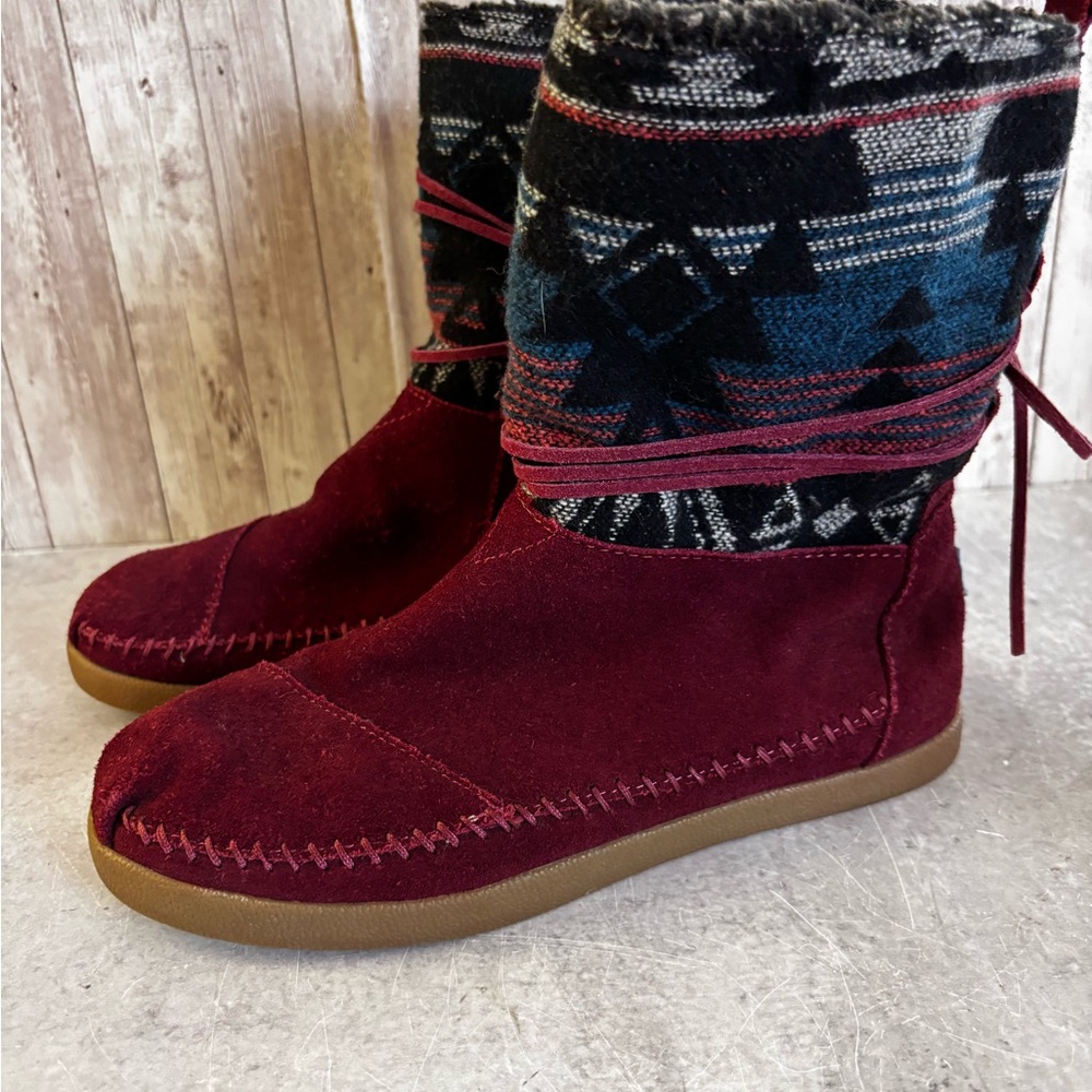 Toms Women's Burgundy Suede Moccasin Boots with Patterned Knit Cuff - Picture 3 of 6